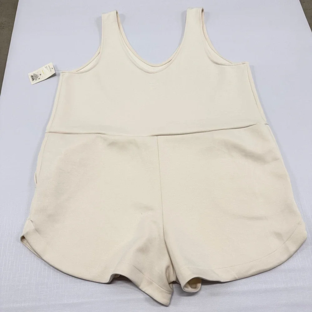 All in Motion Womens Active Romper XL Cream Sleeveless V-Neck Pockets 018011580 - Picture 8 of 9